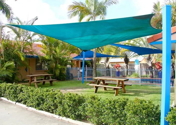 Yamba Twin Pines Motel
