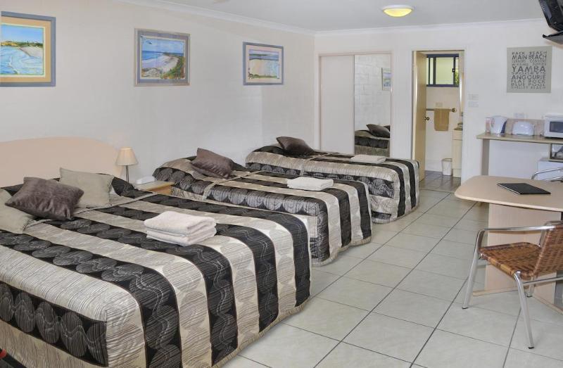 Motel Twin Pines 3*